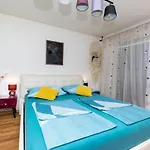 House Natasa Barbat na Rabu